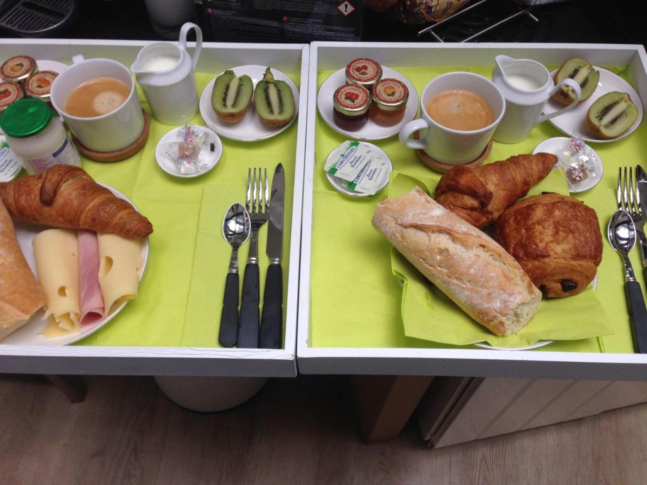 Be And Be Sablon Bed and Breakfast Βρυξέλλες Εξωτερικό φωτογραφία